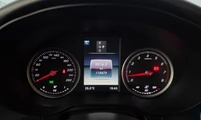 Mercedes-Benz GLC-Class 2019, 115473 км, за 16913.88 USD - фото 8