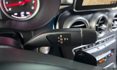 Mercedes-Benz GLC-Class 2019, 115473 км, за 16913.88 USD - фото 9