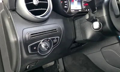 Mercedes-Benz GLC-Class 2019, 115473 км, за 16913.88 USD - фото 18