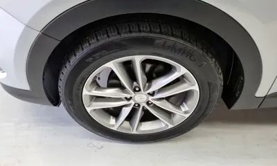 Hyundai Santafe 2016, 220000 км, за 5946.48 USD