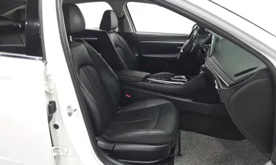 Hyundai Sonata 2022, 72456 км, за 14929.76 USD - фото 12