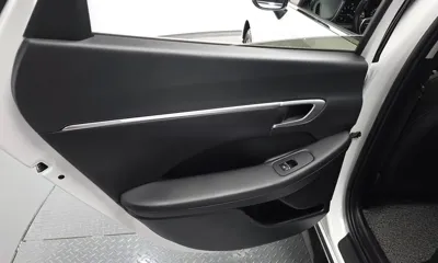 Hyundai Sonata 2022, 72456 км, за 14929.76 USD - фото 25