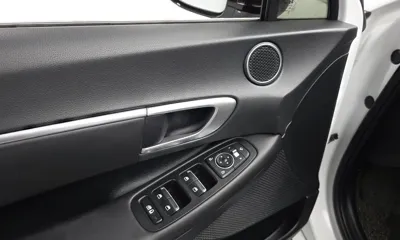 Hyundai Sonata 2022, 72456 км, за 14929.76 USD - фото 29