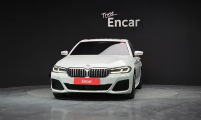BMW 5-Series 2022, 111761 км, за 21990.29 USD