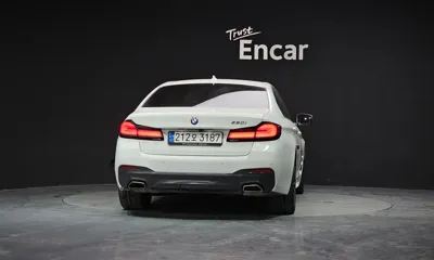 BMW 5-Series 2022, 111761 км, за 21990.29 USD