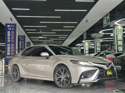 Toyota Camry 2023, 40000 км, за 15594.68 USD