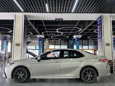 Toyota Camry 2023, 40000 км, за 15594.68 USD