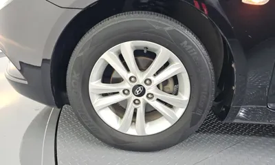 Hyundai Sonata 2010, 162273 км, за 1962.72 USD
