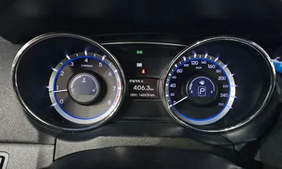 Hyundai Sonata 2010, 162273 км, за 1947.88 USD - фото 8