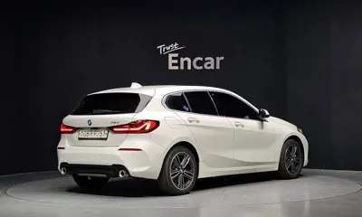 BMW 1-Series 2020, 121672 км, за 12371.34 USD