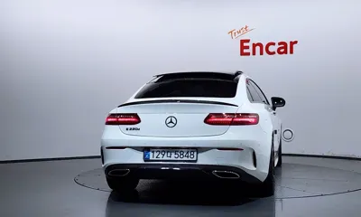 Mercedes-Benz E-Class 2017, 110062 км, за 15497.81 USD
