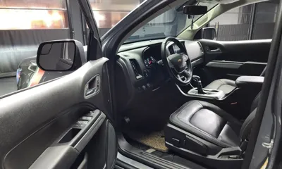 ChevroletGMDaewoo Colorado 2022, 49054 км, за 16552.8 USD - фото 10