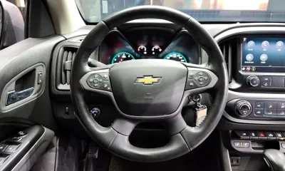 ChevroletGMDaewoo Colorado 2022, 49054 км, за 16552.8 USD - фото 13