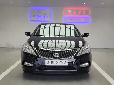 Hyundai Grandeur 2012, 263002 км, за 2297.49 USD
