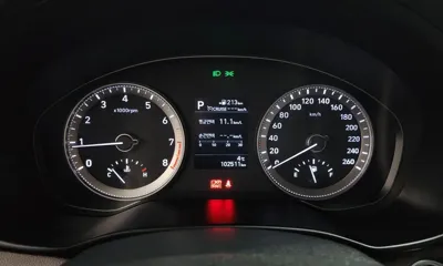 Hyundai Grandeur 2017, 102511 км, за 7870.55 USD - фото 8