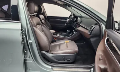 Hyundai Grandeur 2017, 102511 км, за 7870.55 USD - фото 11