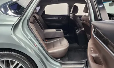Hyundai Grandeur 2017, 102511 км, за 7870.55 USD - фото 12