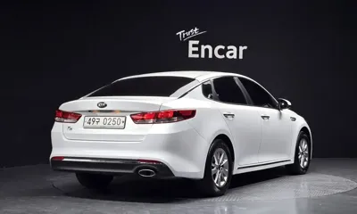 Kia K5 2017, 180412 км, за 3544.7 USD