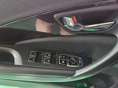 Hyundai Grandeur 2016, 119200 км, за 3966.16 USD - фото 8