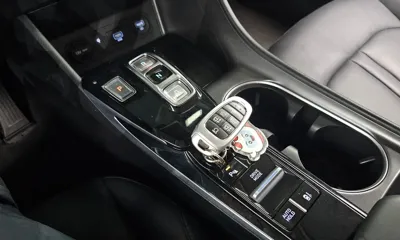 Hyundai Sonata 2020, 108508 км, за 10353.58 USD - фото 9