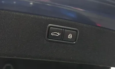 Hyundai Genesis 2016, 132945 км, за 8639.4 USD - фото 19