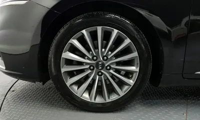 Kia K7 2016, 93549 км, за 8787.58 USD
