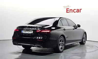 Mercedes-Benz E-Class 2023, 26691 км, за 30786.4 USD
