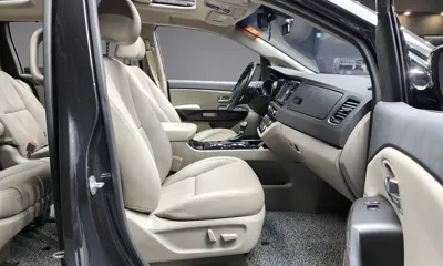 Kia Canival 2019, 74464 км, за 13348.96 USD - фото 10