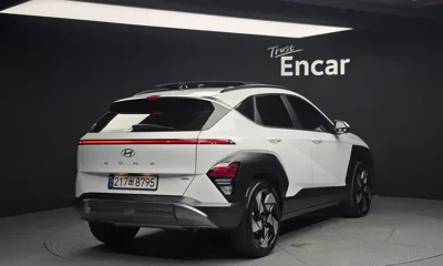 Hyundai Kona 2023, 27010 км, за 18851.81 USD
