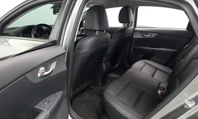 Kia K3 2021, 70059 км, за 7417.62 USD - фото 11