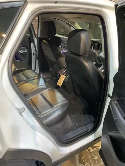 Jaguar E-Pace 2019, 83000 км, за 10162.87 USD - фото 19