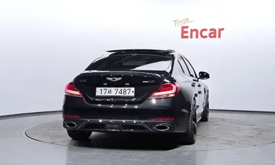 Genesis G70 2019, 61241 км, за 18434.09 USD