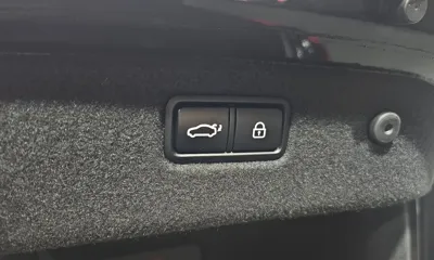 Genesis G70 2019, 61241 км, за 18434.09 USD - фото 20