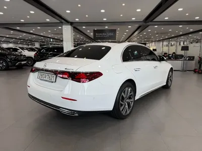 Mercedes-Benz E-Class 2024, 32794 км, за 39005 USD