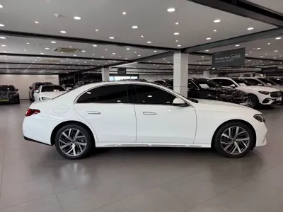 Mercedes-Benz E-Class 2024, 32794 км, за 38966.99 USD - фото 9