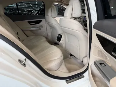 Mercedes-Benz E-Class 2024, 32794 км, за 38966.99 USD - фото 20