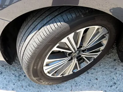 Kia K7 2018, 157384 км, за 7205.19 USD - фото 20