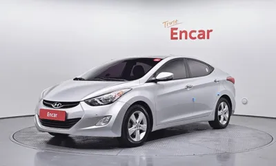 Hyundai Avante · 2013 год