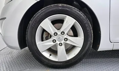 Hyundai Avante 2013, 140468 км, за 2992.46 USD