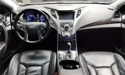 Hyundai Grandeur 2011, 99702 км, за 2494.42 USD - фото 7
