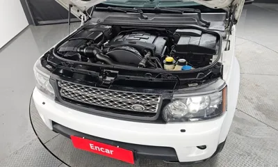 Land Rover Range Rover Sport 2013, 136100 км, за 8919.72 USD - фото 6