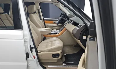 Land Rover Range Rover Sport 2013, 136100 км, за 8919.72 USD - фото 12