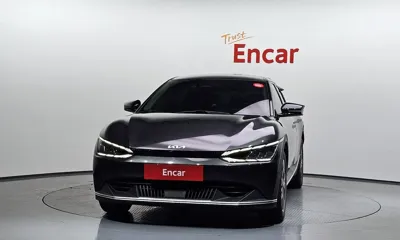 Kia EV6 2023, 66235 км, за 21402.57 USD