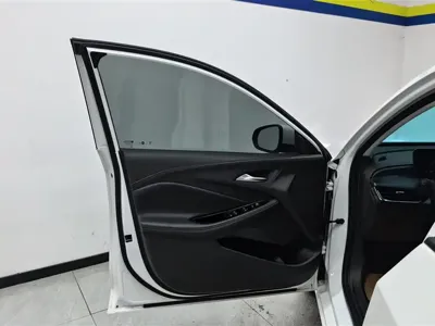 Buick Verano 2023, 33900 км, за 8838.79 USD - фото 7