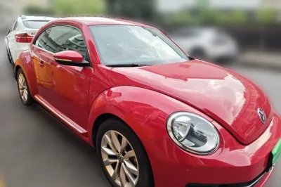Volkswagen Beetle 2015, 120200 км, за 7936 USD