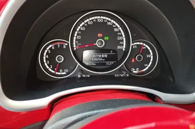 Volkswagen Beetle 2015, 120200 км, за 7936 USD - фото 12