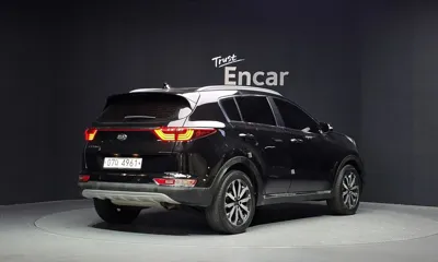 Kia Sportage 2018, 45866 км, за 9888.12 USD