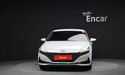 Hyundai Avante 2021, 36617 км, за 12241.97 USD
