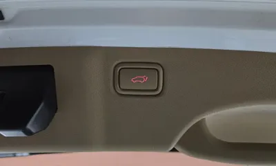 Kia Canival 2018, 119650 км, за 10728.47 USD - фото 20