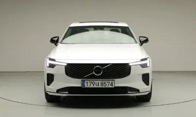 Volvo S90 2026, 4111 км, за 39331.07 USD